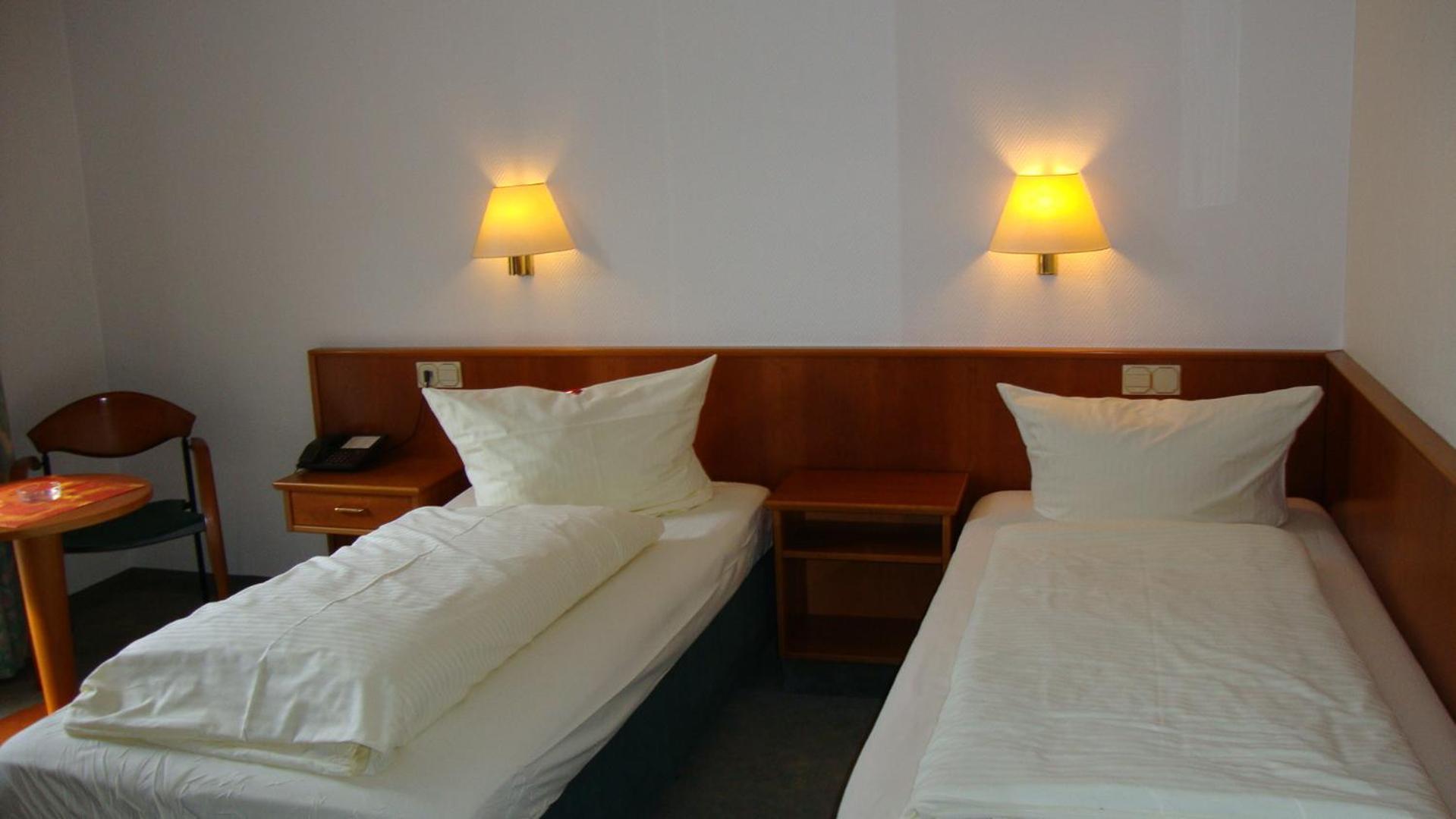 Hotel Offenthaler Hof à Dreieich Extérieur photo